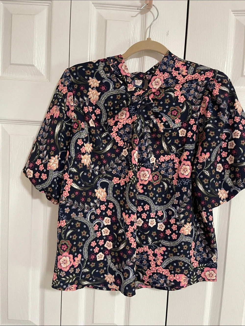 LOFT Floral Puff-Sleeve Blouse - Navy with Pink Floral